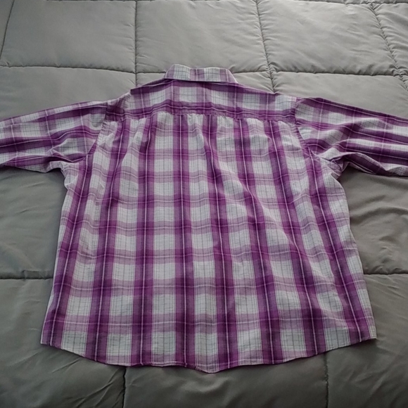 Van Heusen - wrinkle free button down plaid shirt - Picture 3 of 5